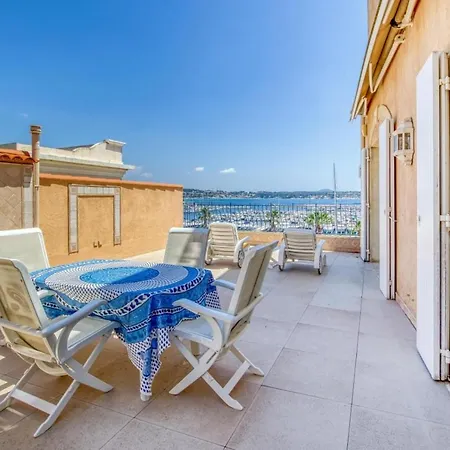 Magnificent Luxury With Garden In Bandol